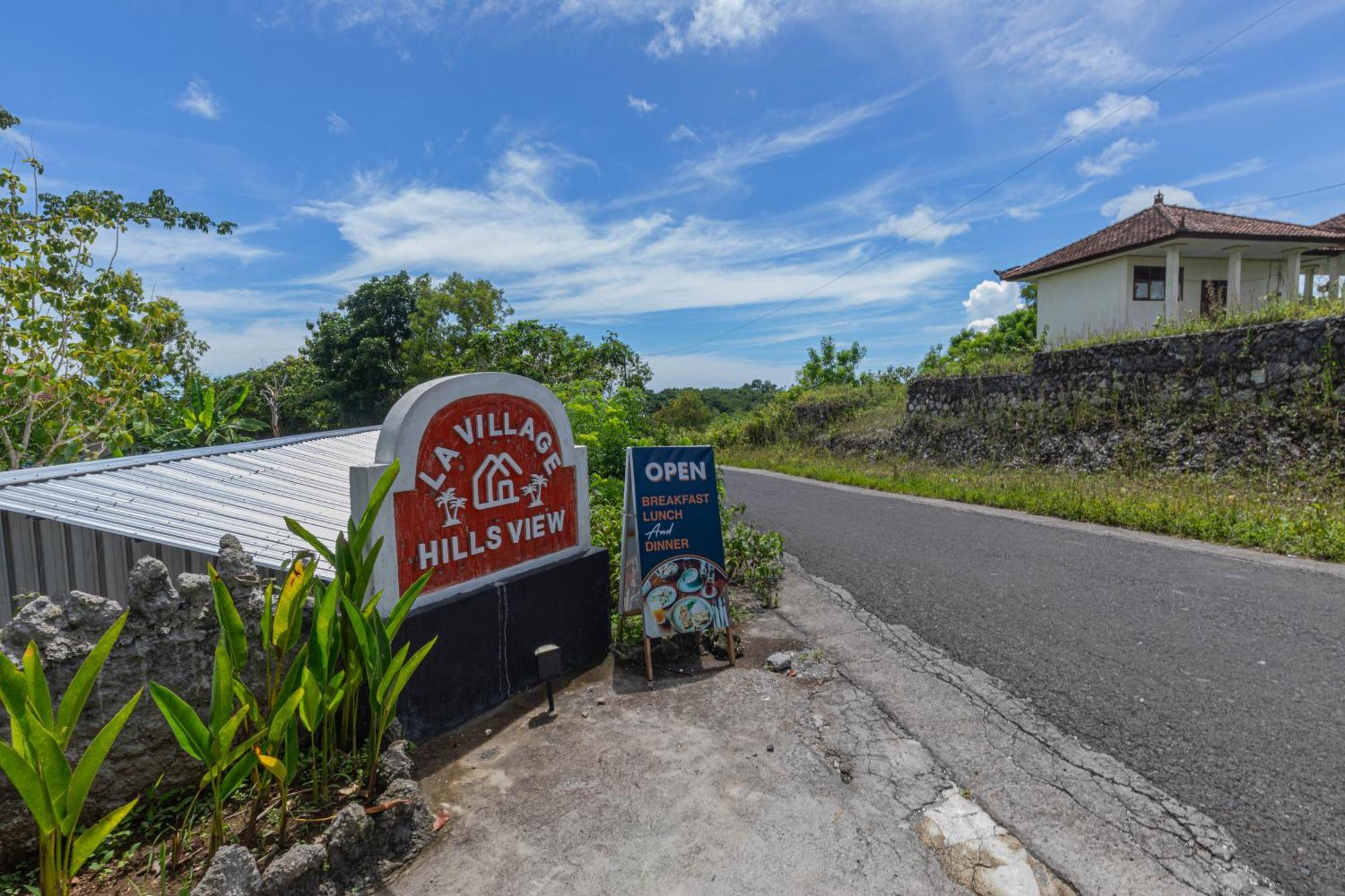 La Village Hill View Batumadeg Bagian luar foto